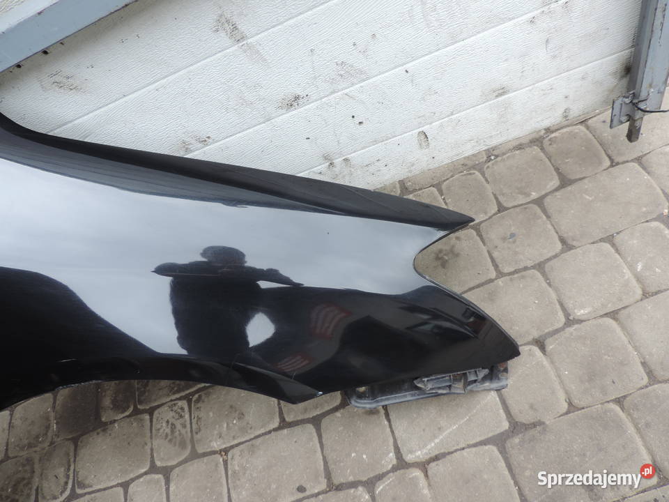TOYOTA COROLLA E12 BŁOTNIK PRAWY PRZÓD 209 Błotniki