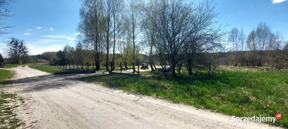 Działka budowlana na Roztoczu z własnym stawem Sprzedaż