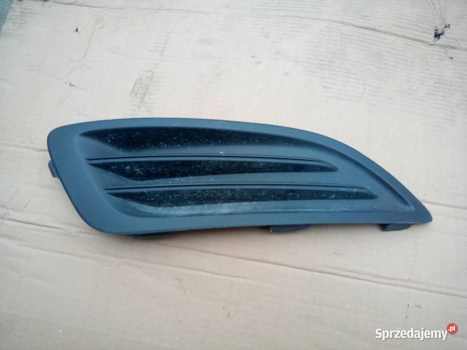 Ford Fiesta MK7 osłona zaślepka halogena prawa Turek