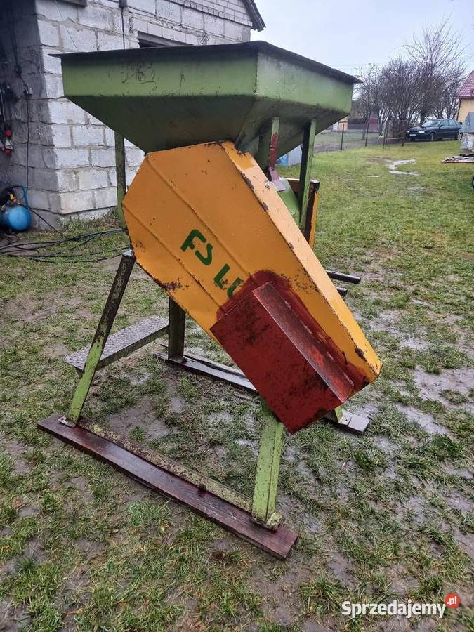 Gniotownik do zboża marki FSC Lublin Wola Osowińska