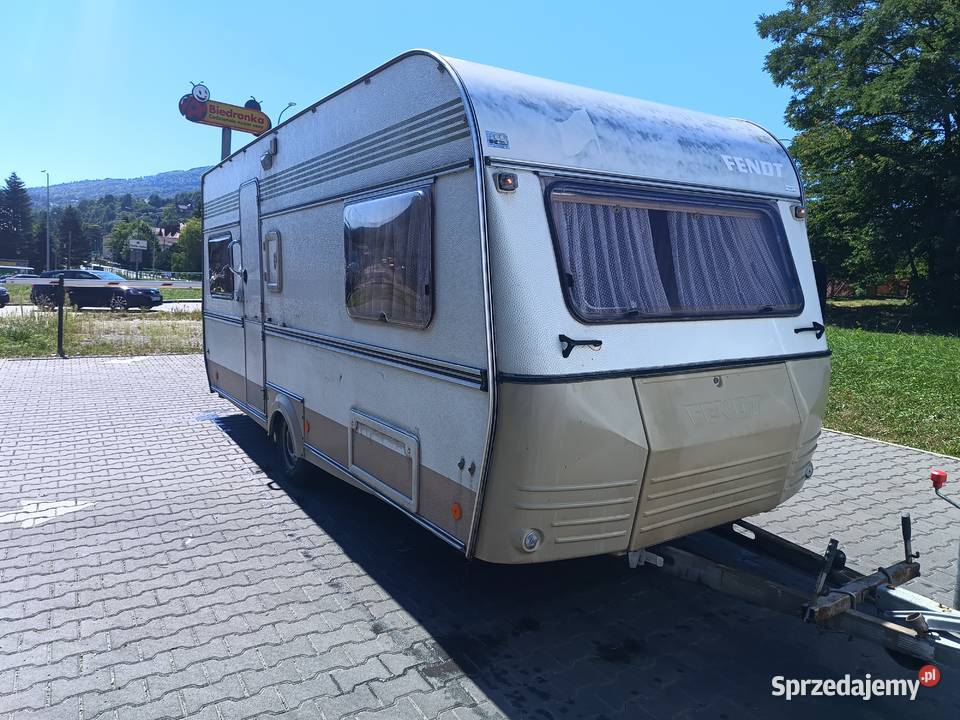 przyczepa kempingowa MOVER podgrzewacz gazowy śląskie Międzybrodzie Bialskie