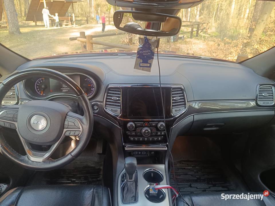 Jeep Grand Cherokee WK2 Overland isofix