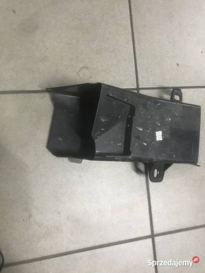 BMW F10 F11 KANAŁ WLOT POWIETRZA LEWY 7200797 Karoseria Warszawa