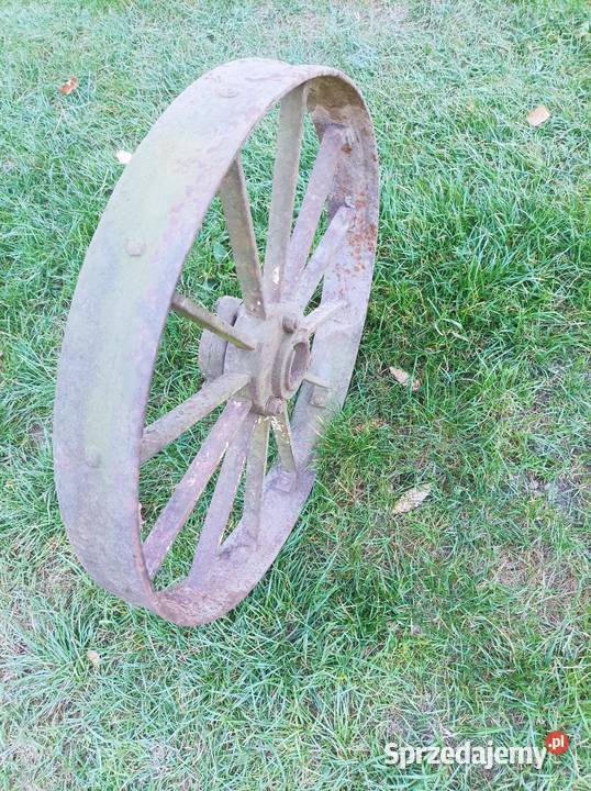 Koło metalowe kute zabytkowe Sterdyń