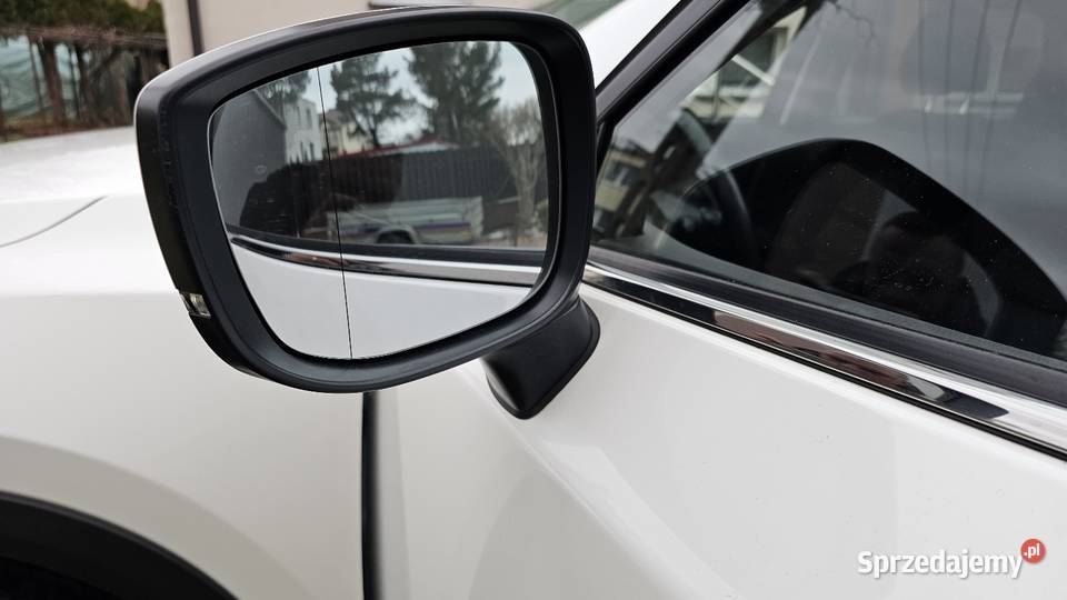 Mazda CX5 4x4 165 56070 salon