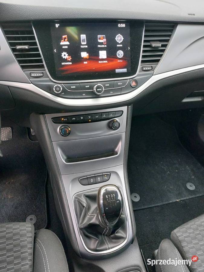 Opel Astra K 2017r Skarżysko-Kamienna