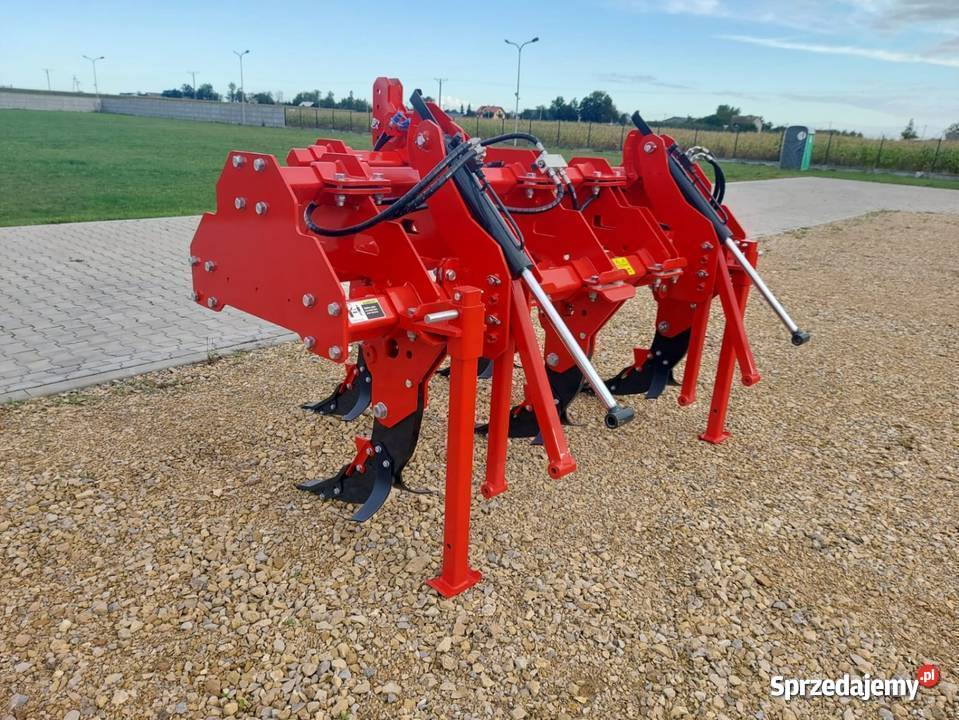 Pług dłutowy AGL 5 łap zabezpieczenie kołek Pługi Końskie sprzedam