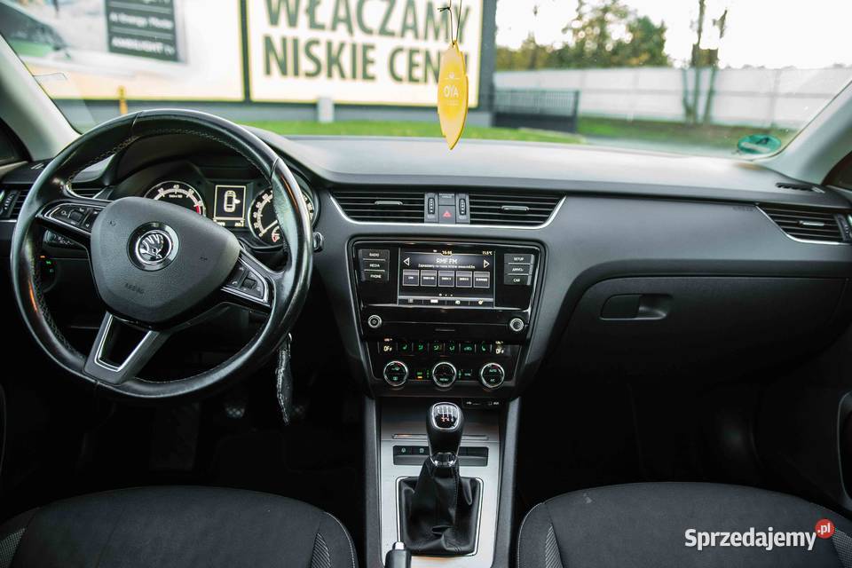 Skoda Octavia 14TSI wielofunkcyjna kierownica Ostrowiec Świętokrzyski