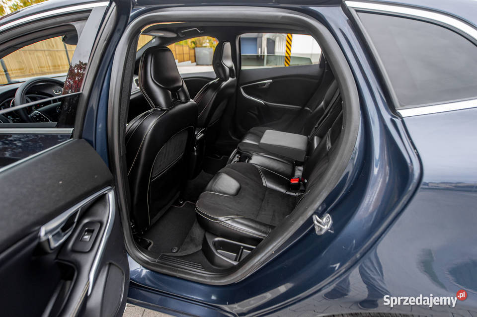 VOLVO V40 16 150 RDesign Szwajcaria 1600cm3 Orońsko