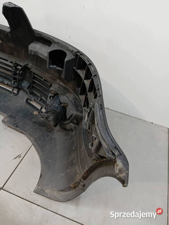 ZDERZAK PRZÓD LIFT FL CZARNY VW Volkswagen Rok produkcji 2004