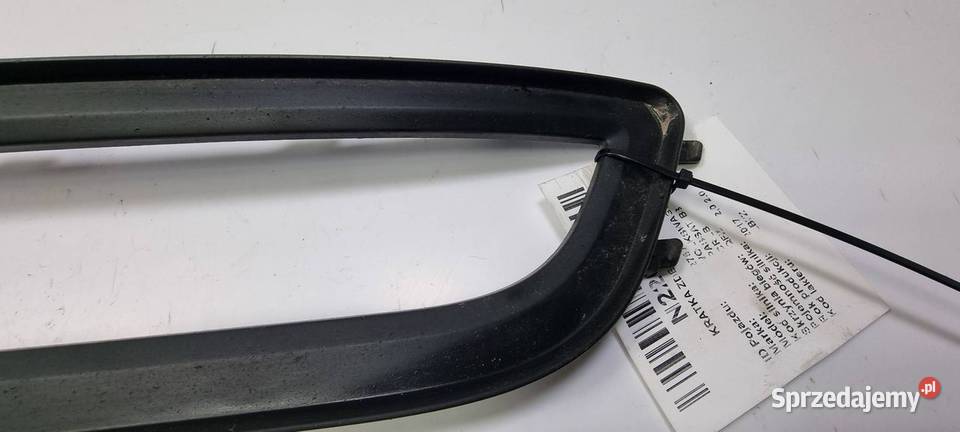 KRATKA ZDERZAKA PRZÓD VOLKSWAGEN PASSAT B8 Lipno