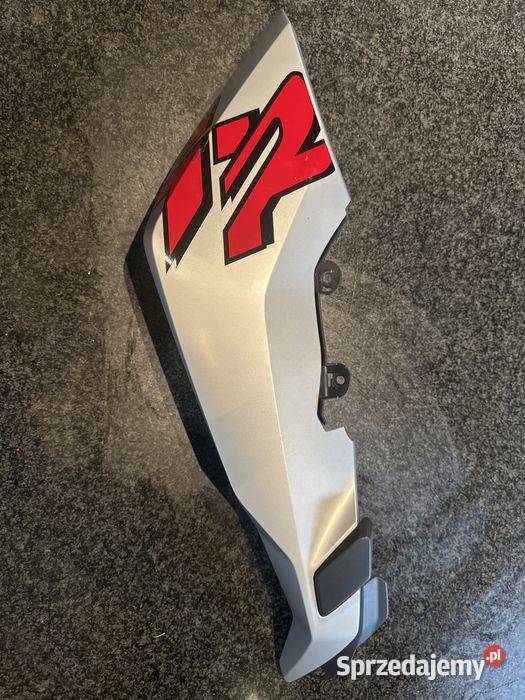 Bmw S 1000 XR Bok Osłona Wypełnienie Boczek Pozostałe Poznań