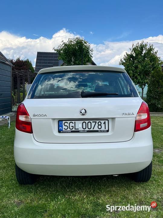 Skoda Fabia 12 12V Active 2014 Zarejestrowany w Polsce Fabia Smolnica