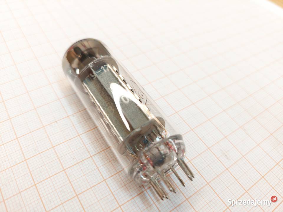 Lampa GU17 1 A312 Czechowice-Dziedzice sprzedam