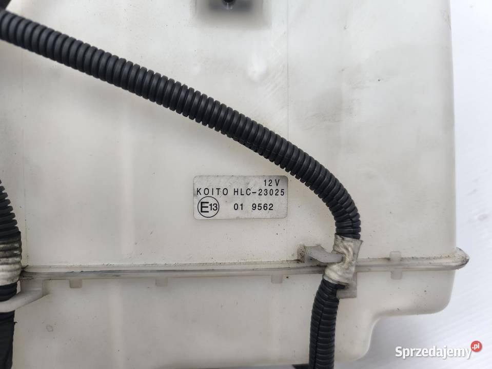 ZBIORNICZEK SPRYSKIWACZY INFINITY QX70 HLC23025