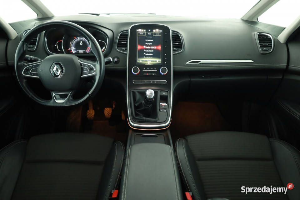 Renault Grand Scenic 12 TCe światła przeciwmgielne