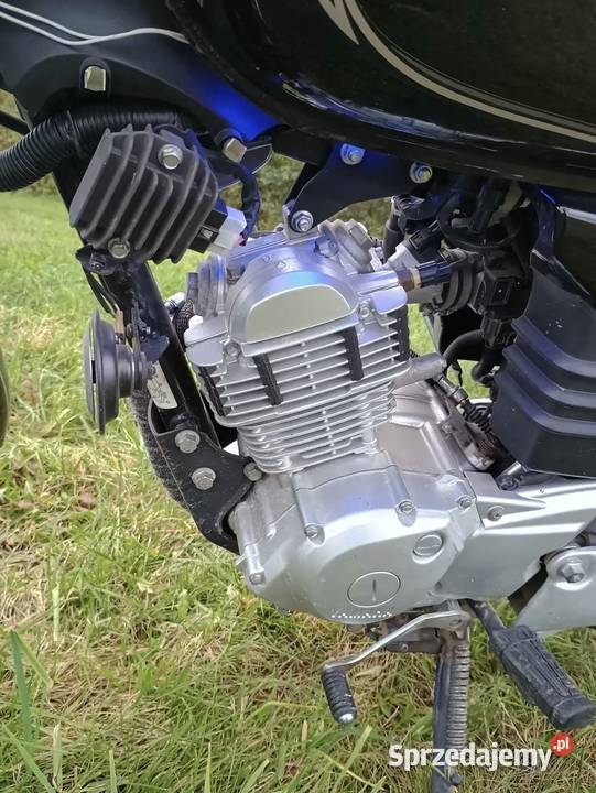 Motocykl Yamaha YBR 125 Custom na wtrysku kat B