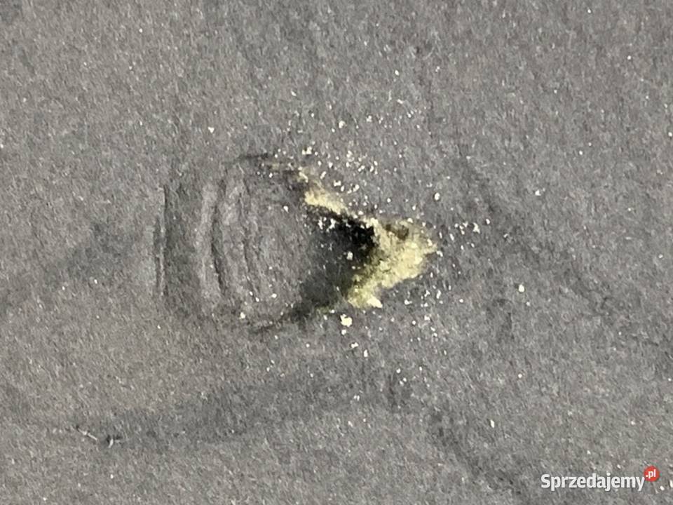 WYGŁUSZENIE MASKI VW PASSAT B8 Kombi