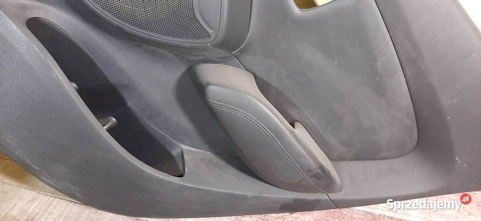 Boczek tapicerka drzwi prawy tył Hyundai IX 35