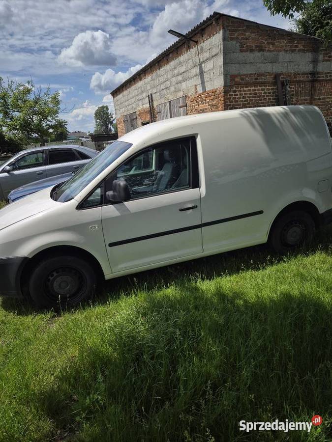 Volkswagen Caddy uszkodzony Grodziec