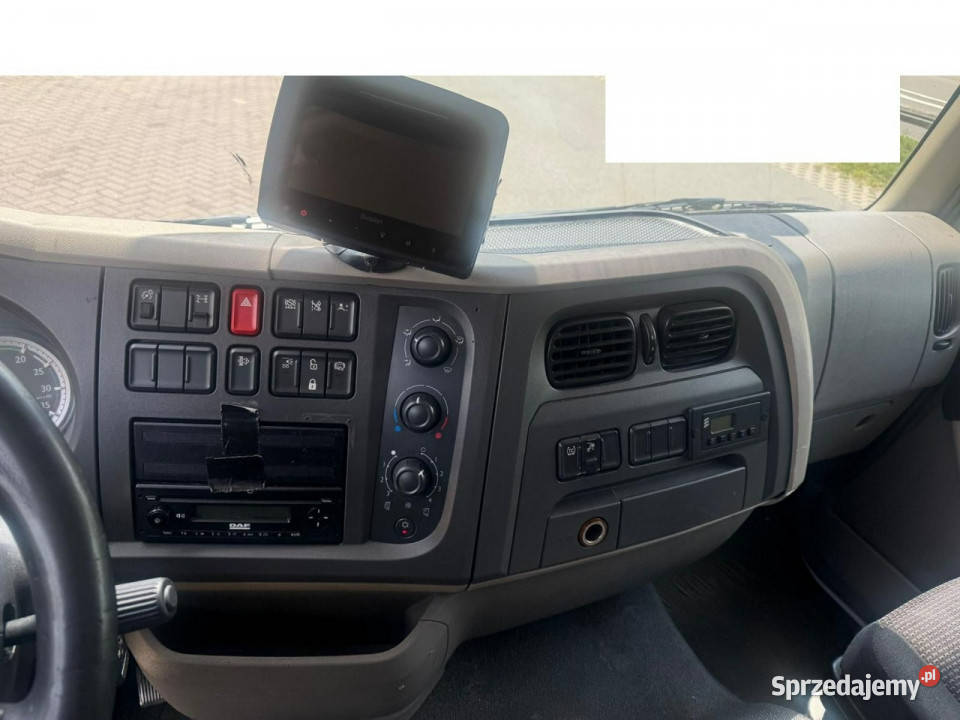 DAF LF 210 euro 6 kontener aerodynamiczny winda mazowieckie Góra Kalwaria