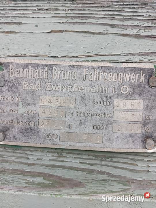 Rozrzutnik przyczepa 2w1 Gościejewo sprzedam