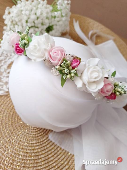 Wianek komunijny kwiatowy biało różowy Osiek Jasielski