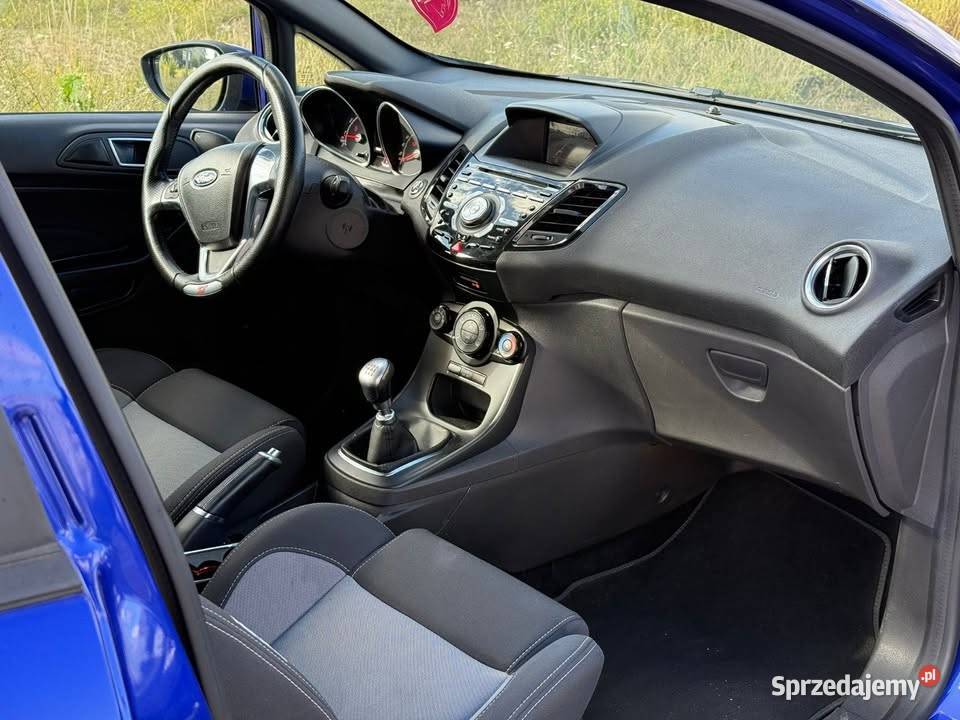 2015 Ford fiesta st Rumia