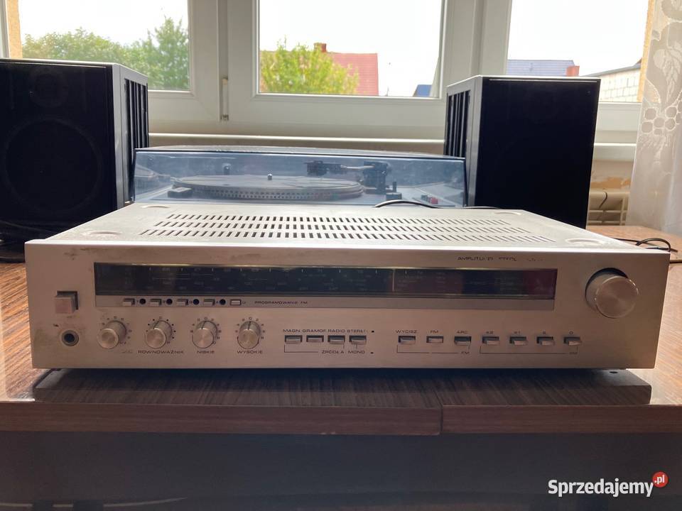 Zestaw Unitra gramofon Bernard wzmacniacz Nisko
