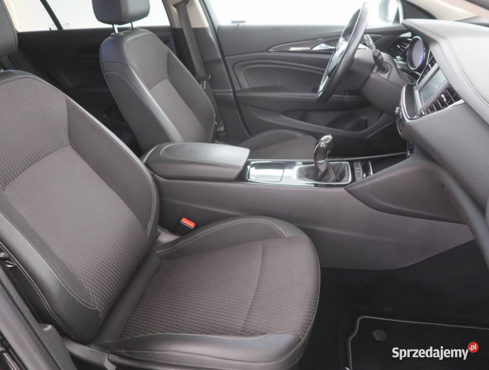 Opel Insignia 15 Turbo