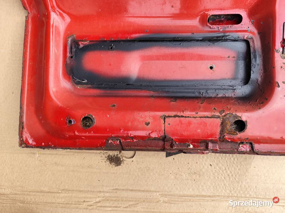 Maska i pokrywa silnika Fiat 126P Pozostałe Księżyno