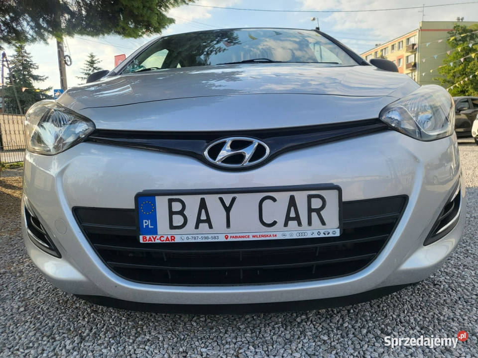 Hyundai i20 12 85 100 Przebieg 128 Dekra I Pabianice