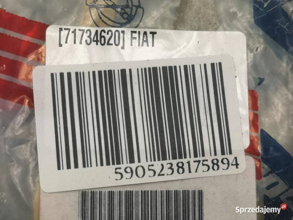 USZCZELKA LAMPY PRAWY TYŁ FIAT STILO 20012010