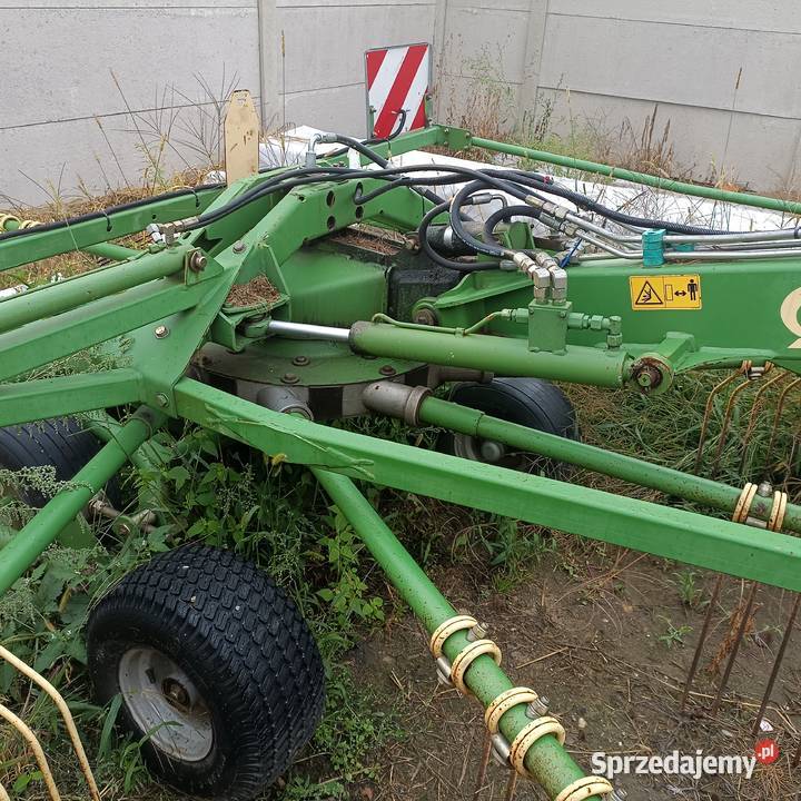 Zgrabiarka Krone Zgrabiarki i przetrząsacze Gogolin