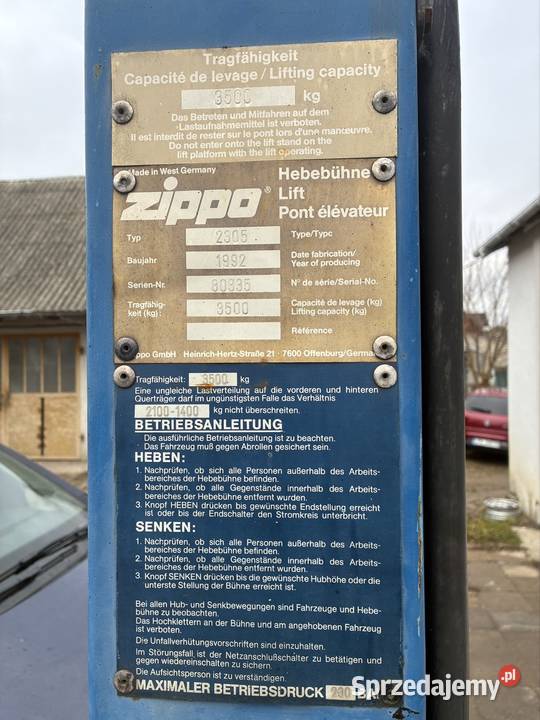 Podnośnik samochodowy czterokolumnowy 35 T Góra Puławska