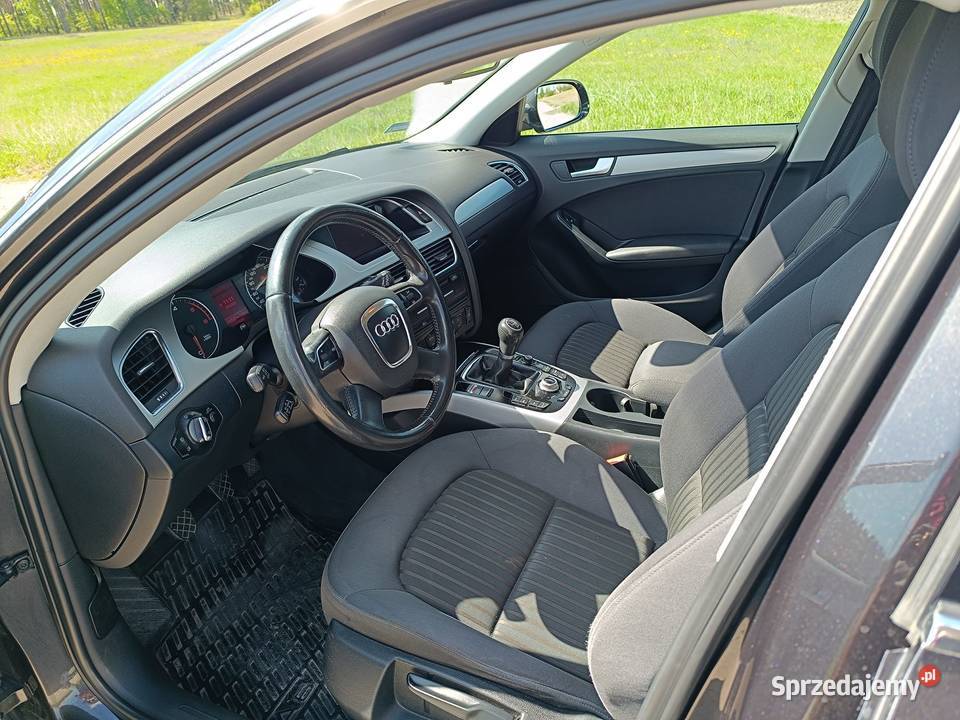 Audi a4 b8 kombi 2010 r Navipdc ksenon