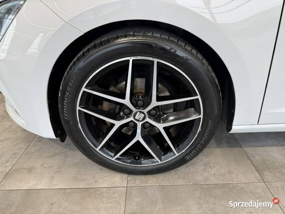 Seat Leon FR 14TSI 125 M6 2017 r salon