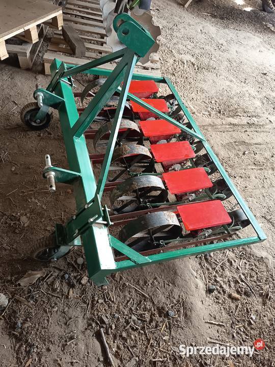 Siewnik do warzyw 6 rzędowy Łęczyca