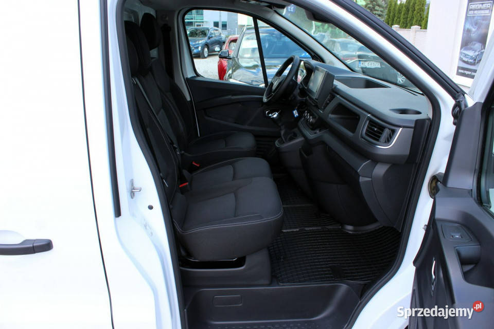 Renault Trafic 3osobowy FV23 130 ASO Navi LED tempomat