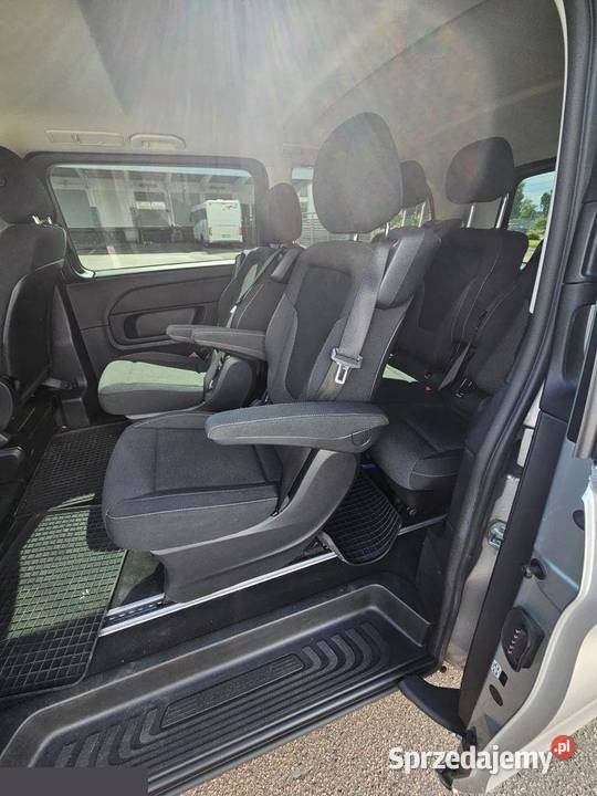 Mercedes Klasa V 220 d 4Matic 7GTronic 163 długi Zduńska Wola sprzedam