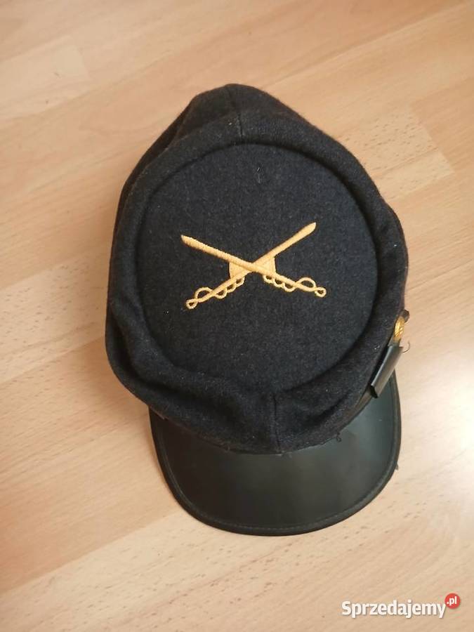 Wojskowa czapka konfederacja
