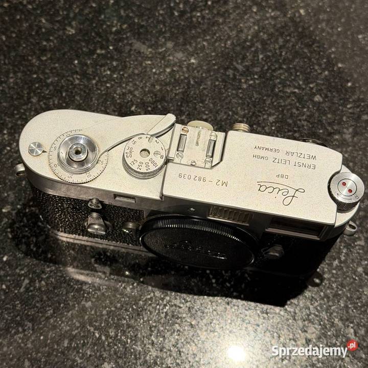 Aparat Leica m2 z obiektywami Summilux 1450 i Białystok