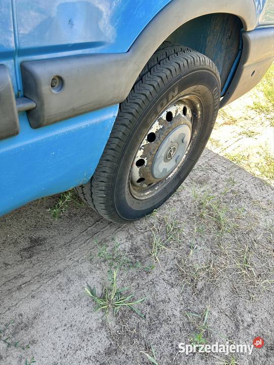 Opel Movano mowano A niski przebieg 144000 Napęd przednia oś