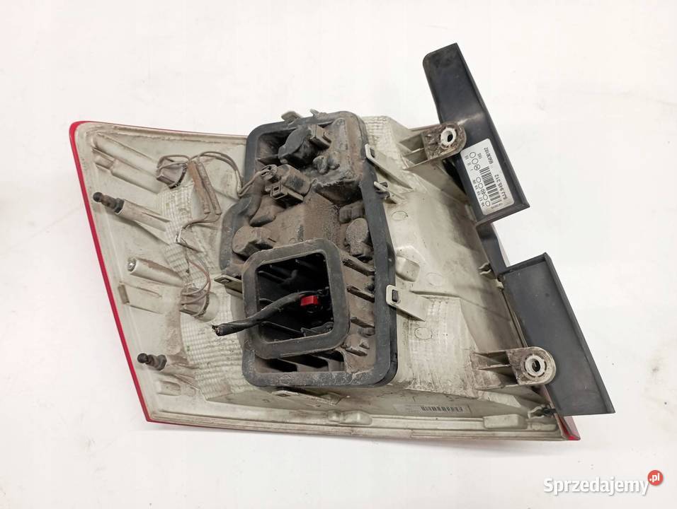 LAMPA TYŁ PRAWA KOMBI EUROPA 5JJ945096 Skoda świętokrzyskie