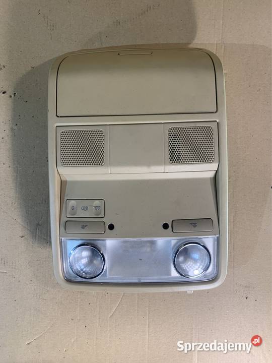 Lampka oświetlenia kabiny 1K0868837C vw passat Szczecin