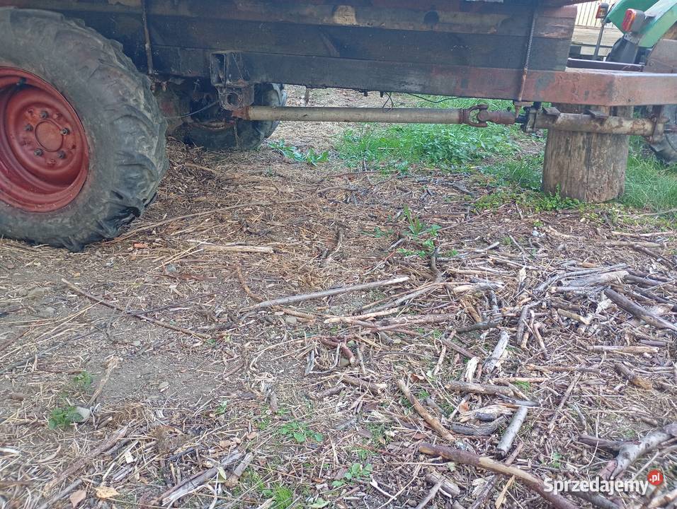 Przyczepa rolnicza z napędem do C330 i MF 255 Limanowa