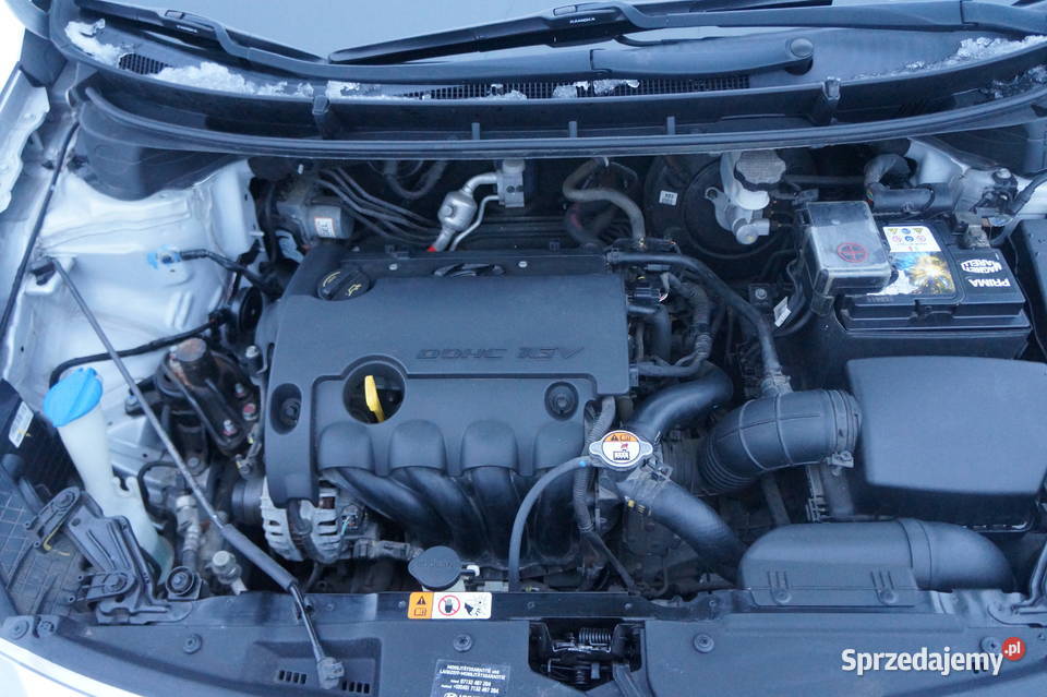 HYUNDAI I30 14 benzyna 100 srebrny Częstochowa