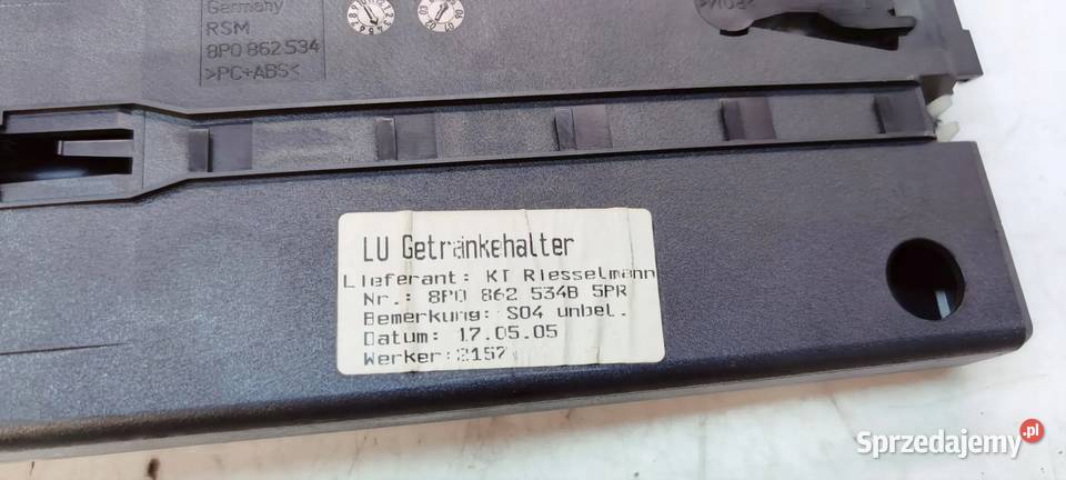 UCHWYT STOJAK NA KUBKEK AUDI A3 8P LIFT osobowe
