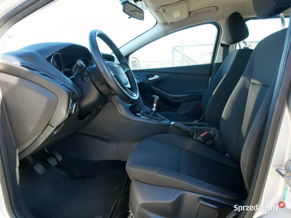 Ford Focus 10 EBoost 125 Eu6 Kombi Navi Nowy Goczałkowice-Zdrój