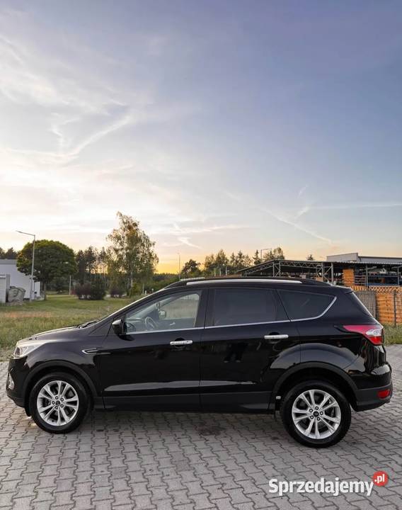 Ford Kuga 2017 EcoBoost 20 242 4WD 96 MP3 Wieleń